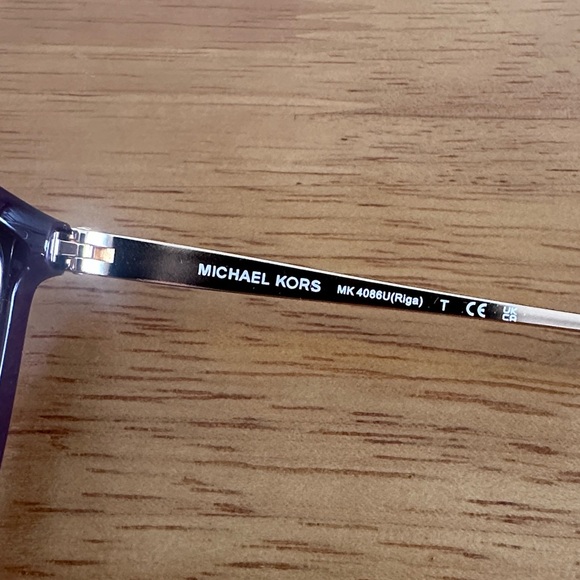 Michael Kors Women's Glasses Bundle - Picture 8 of 9
